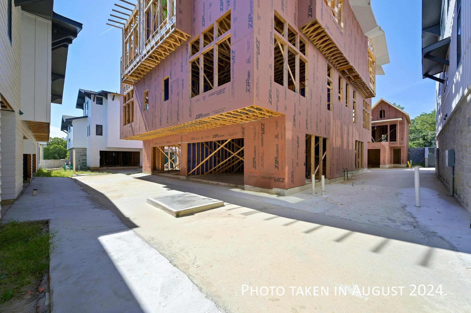 1406 W 9th St #201