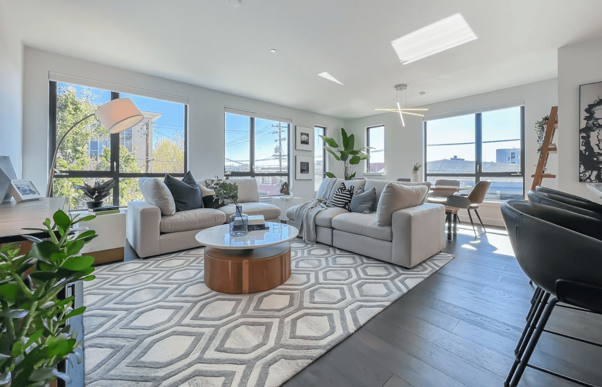 1300 22nd Street, Unit 208 