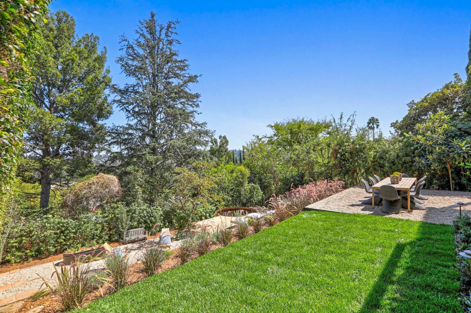  2314 Moreno Dr