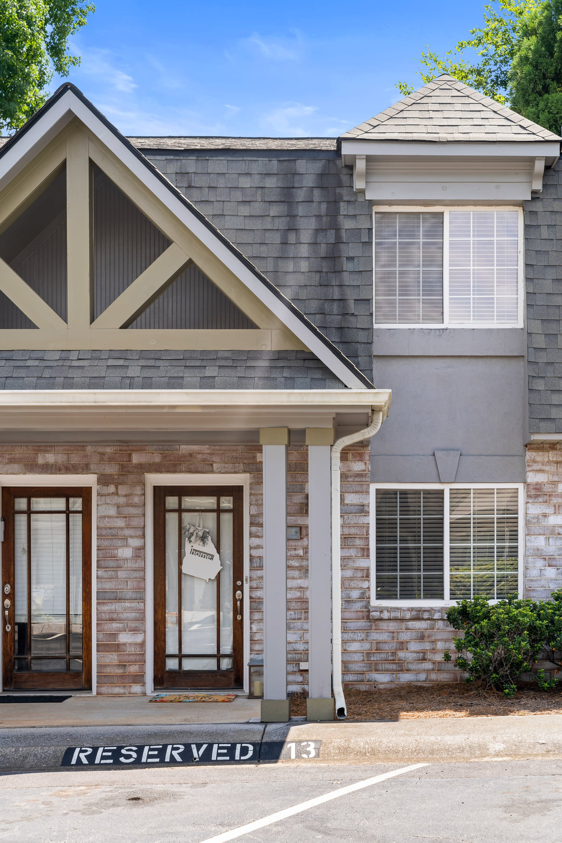 107 Rondak Cir 
