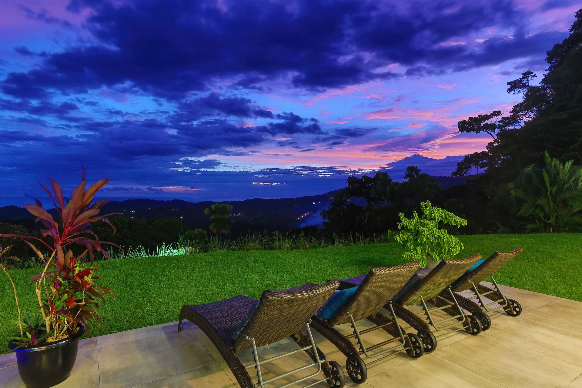 Elegant Estate with Pacific & Jungle Views in Ojochal