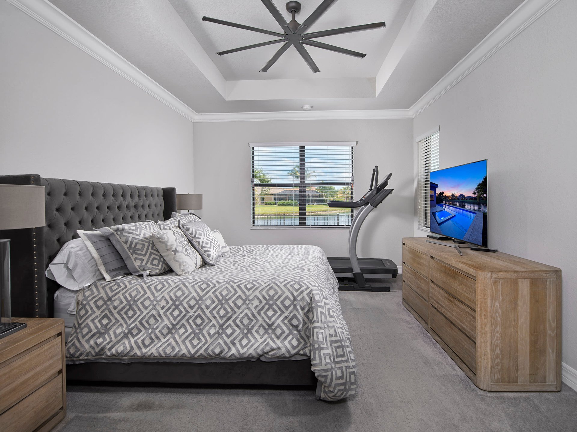 3649 Santaren CT