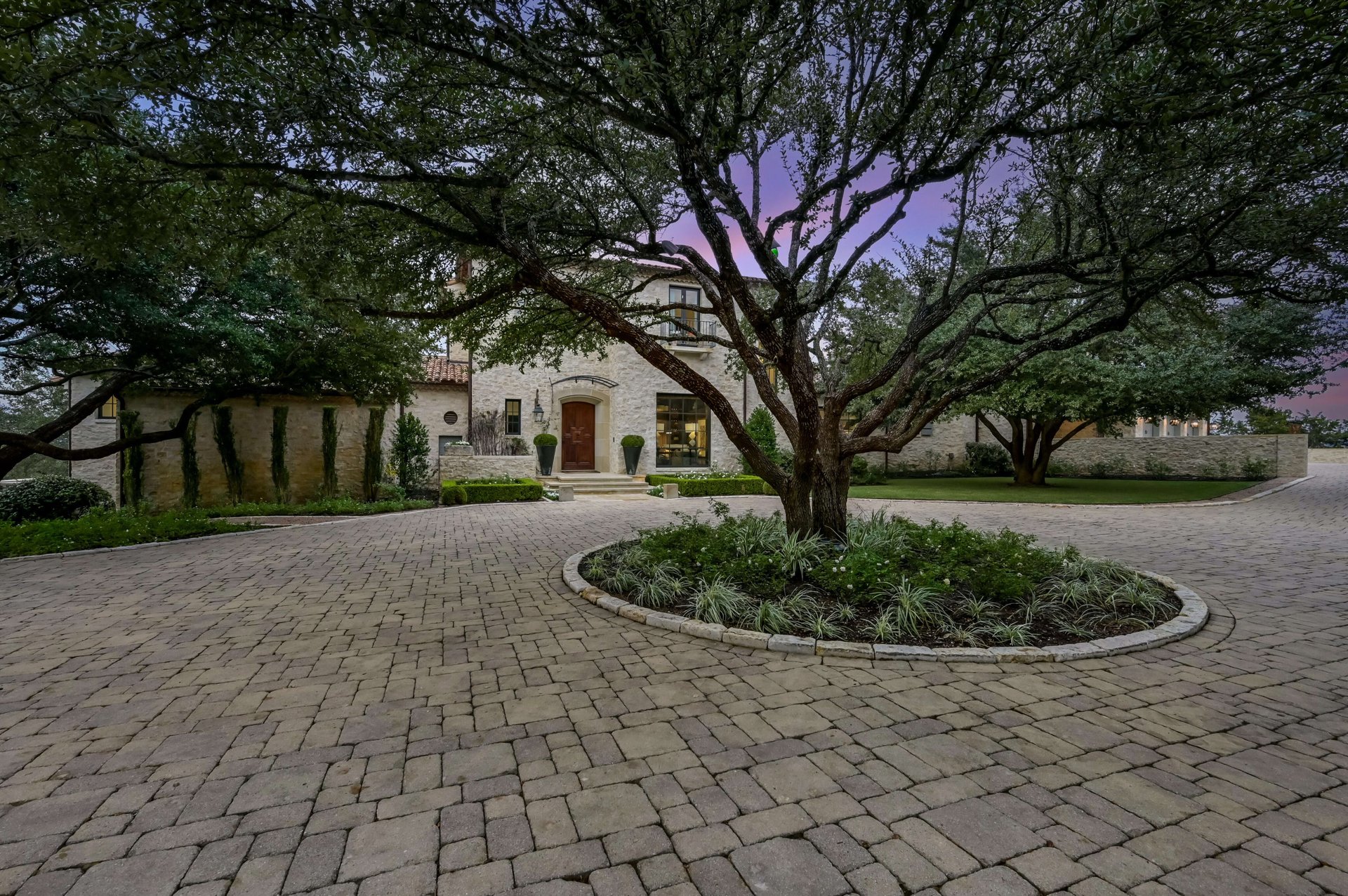 1702 Barton Creek Blvd 