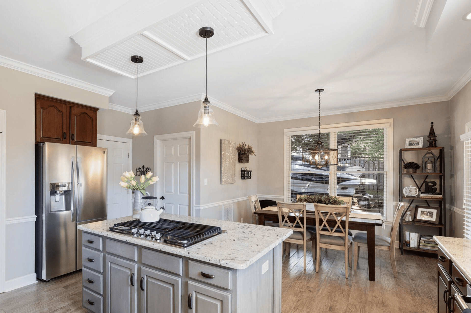 10508 Eagles View Dr