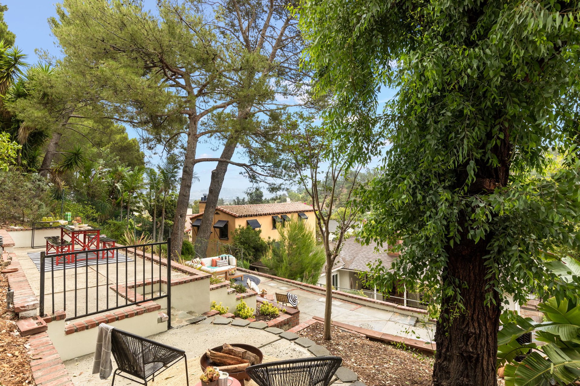 Wonderful and Warm Traditional Home with Views in The Los Feliz Hills