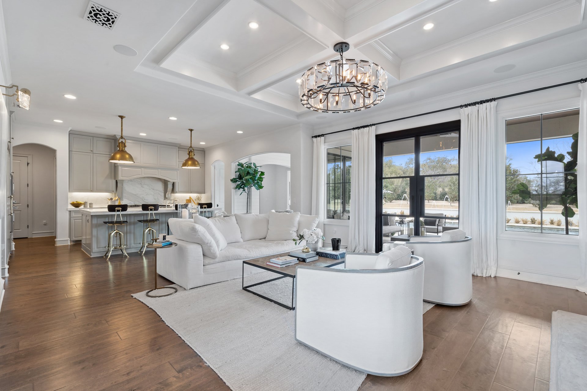 12917 Hacienda Ridge