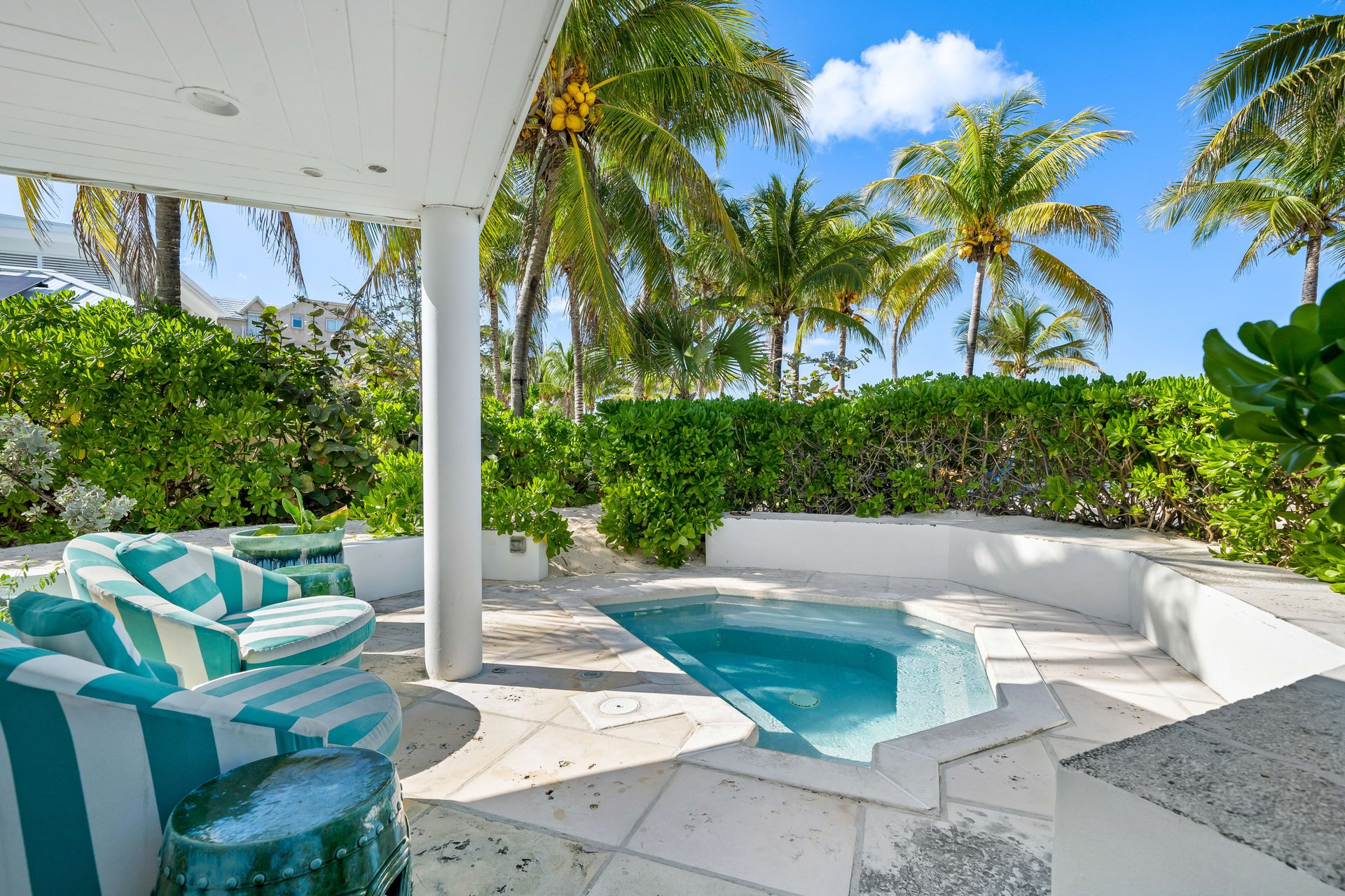 Beachfront Bliss Near Old Fort Bay