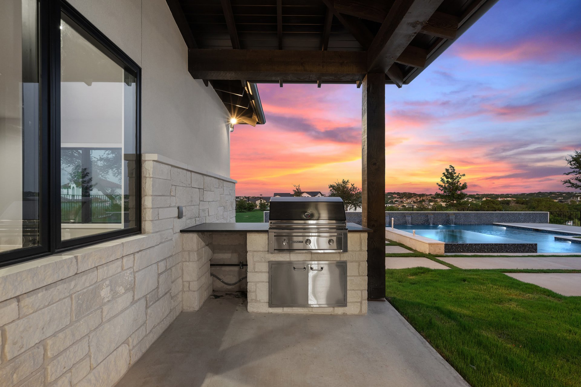611 Casasanta Trl, Austin, TX 78738