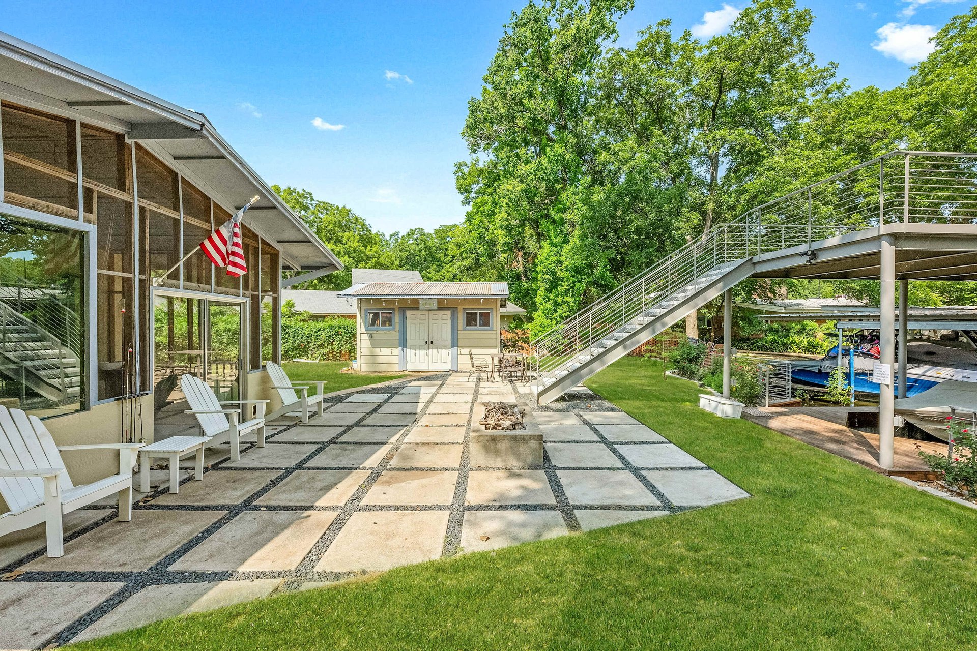 4100 Sandy Acre Lane
