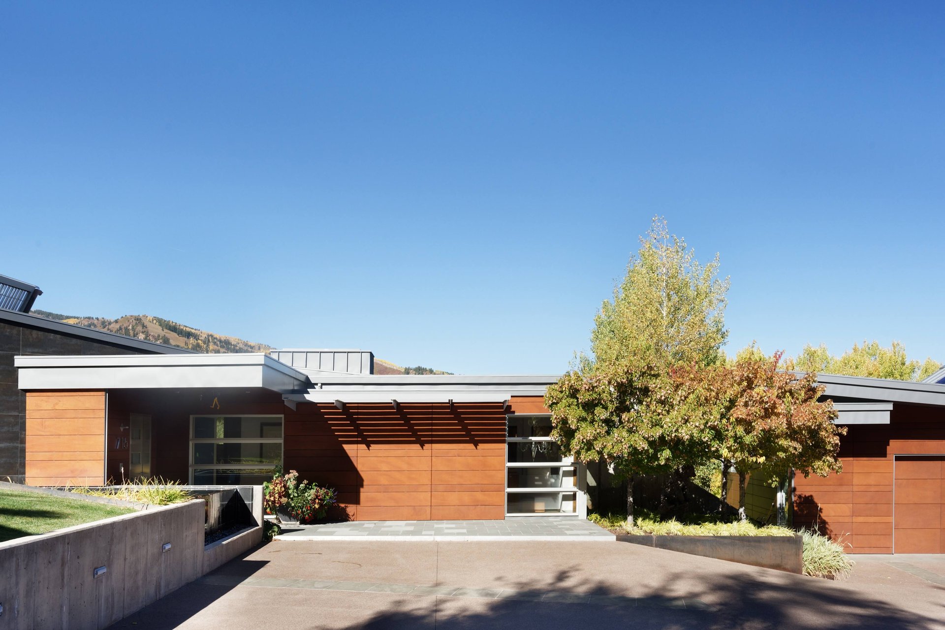 Beautiful 8 Bedroom Home in Aspen 