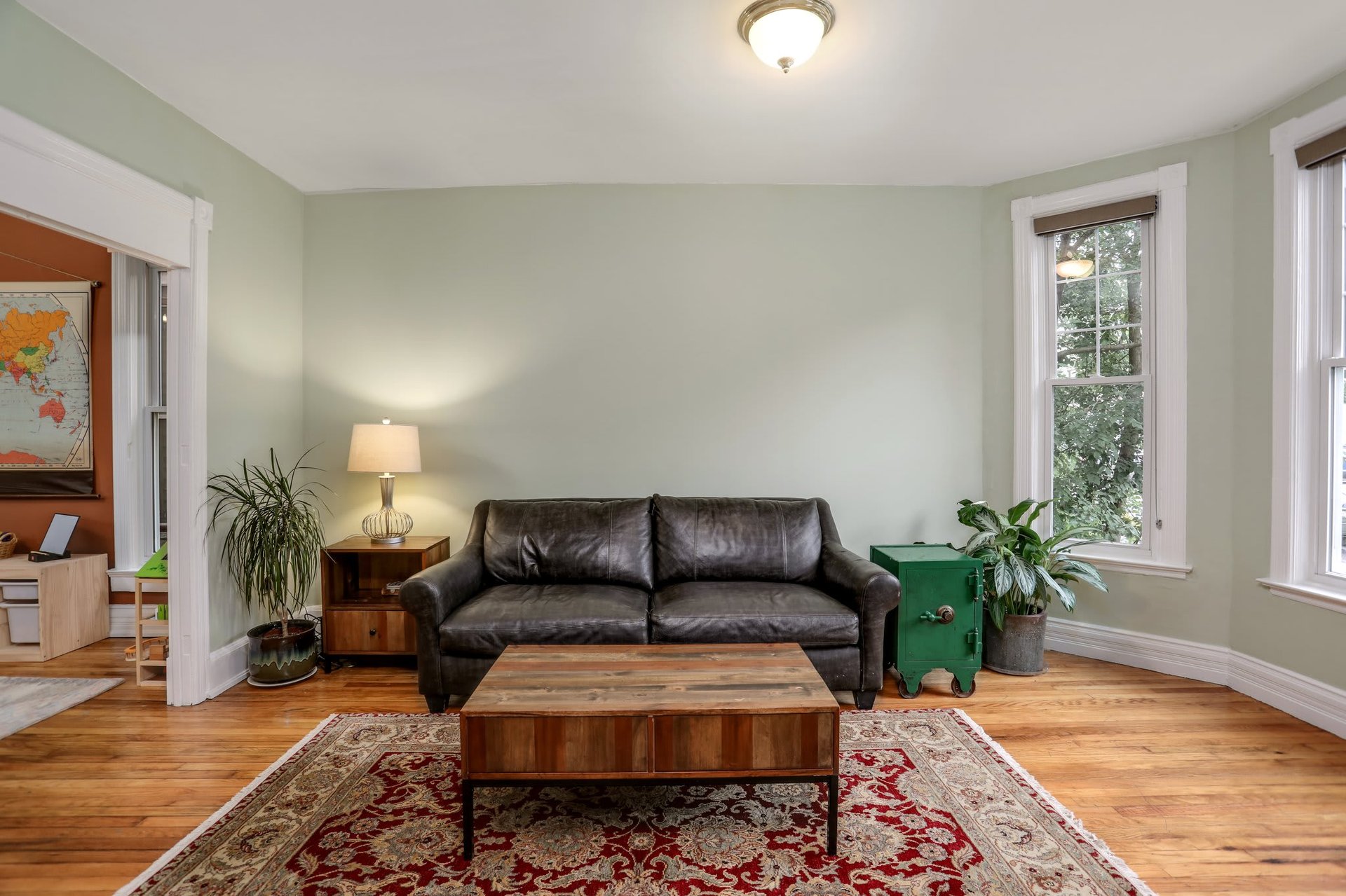5869 4th Street