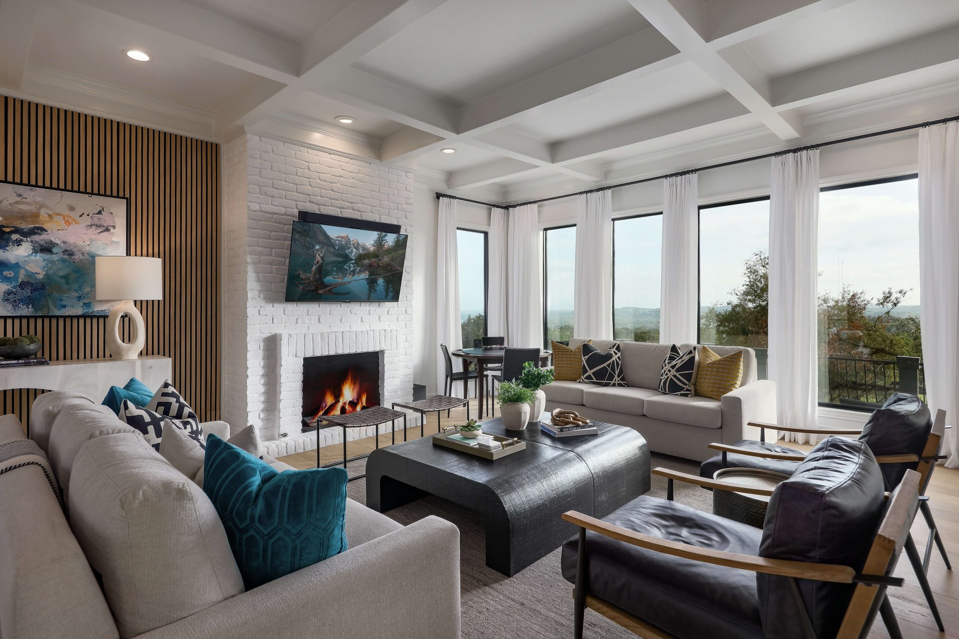 4303 Cat Mountain Drive