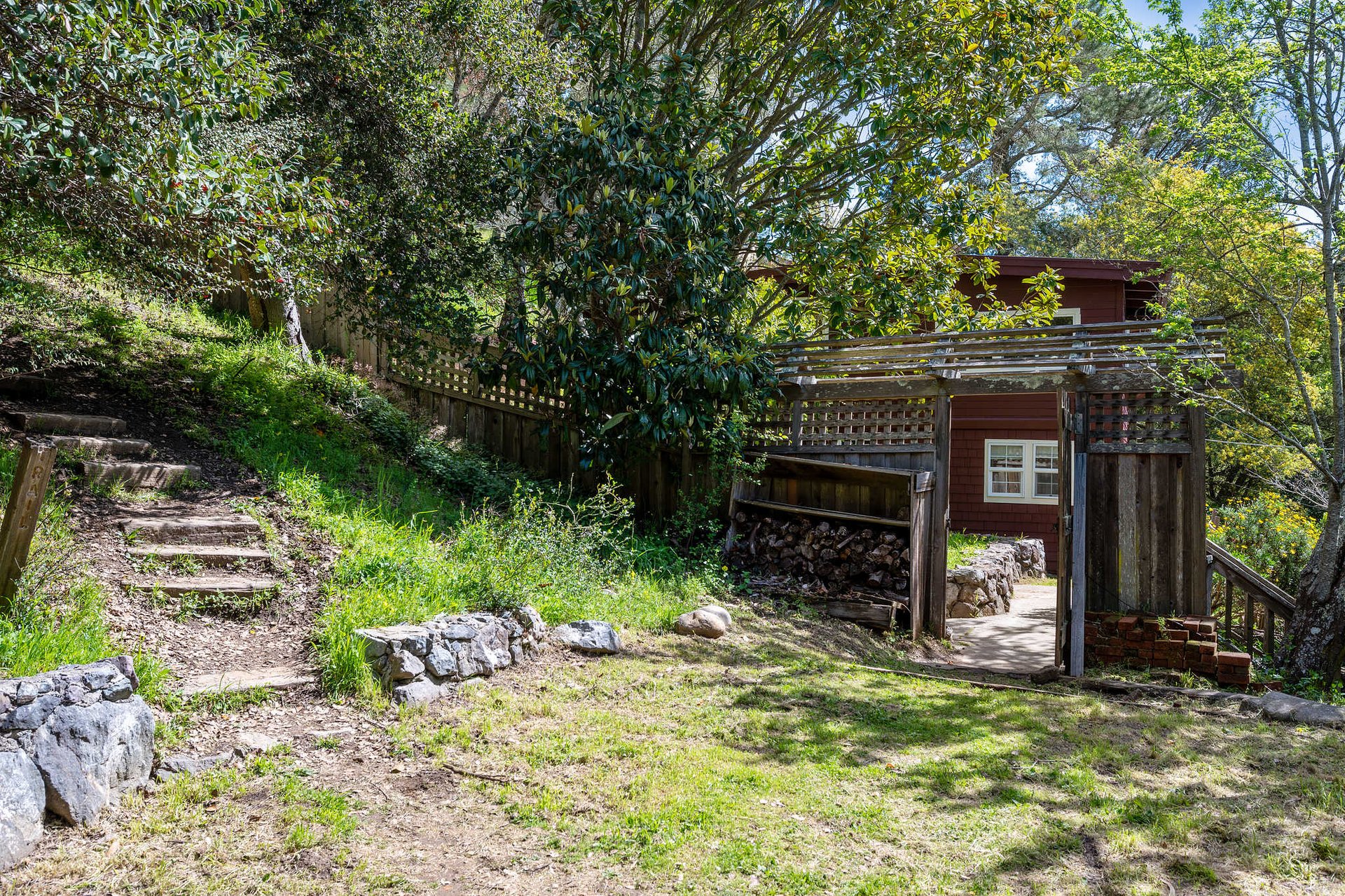 622 Eastwood Way