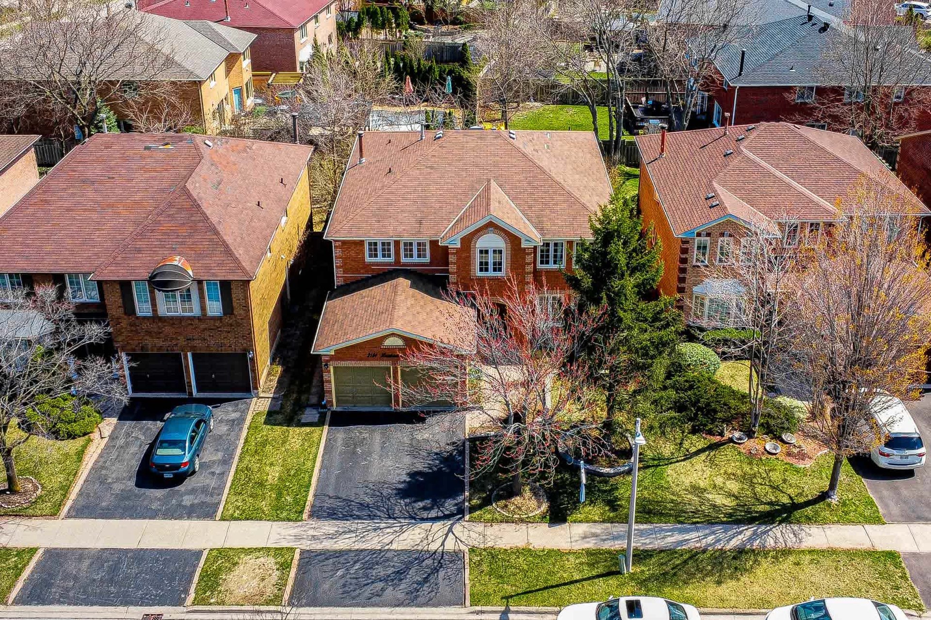 2184 Lumberman Lane