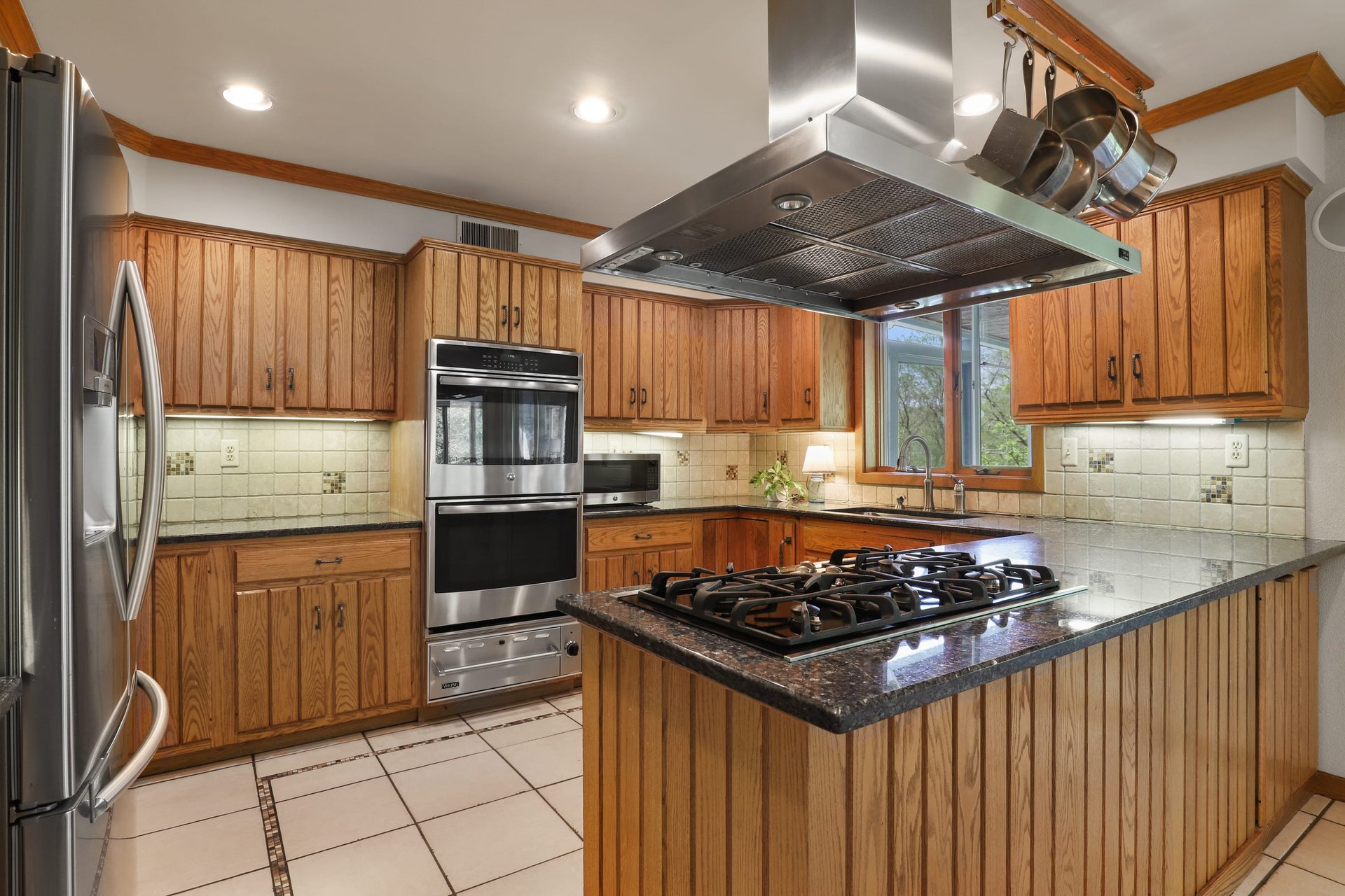 12 Shoshone Drive