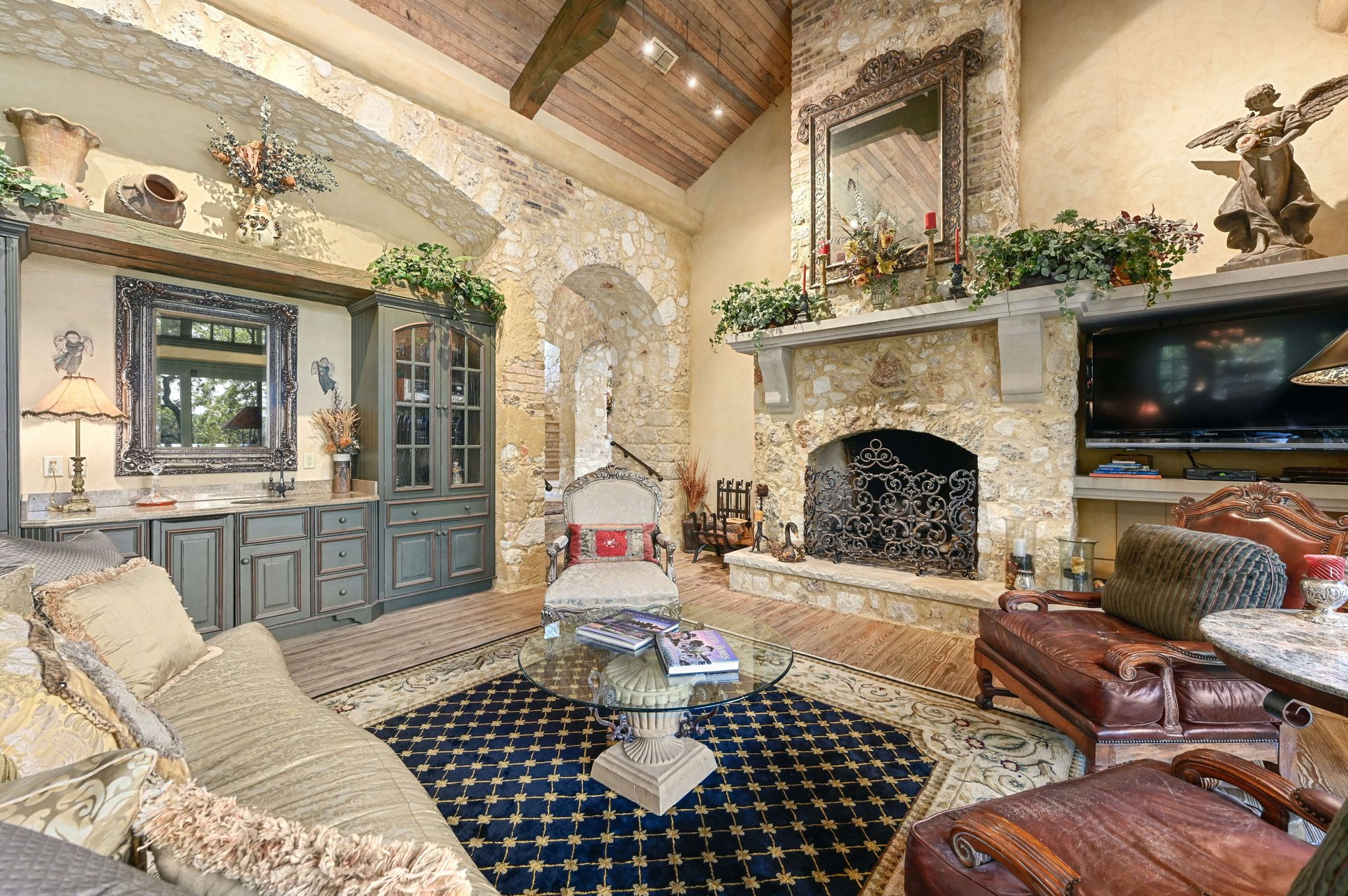 3601 Toro Canyon Road