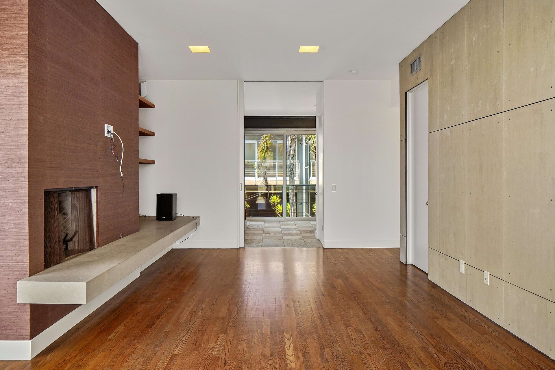 35 Sunset Ave