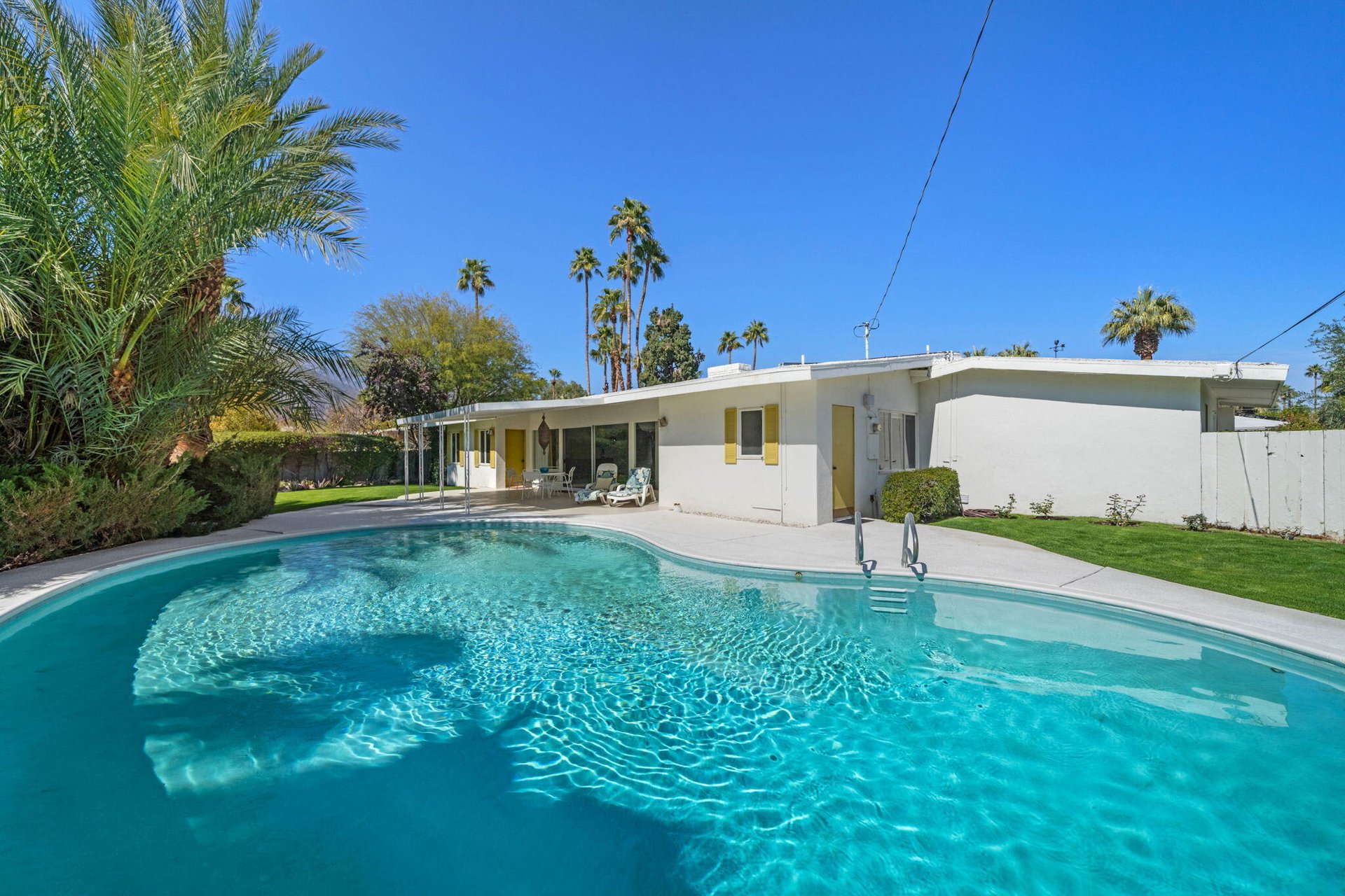 1061 Olive Way
