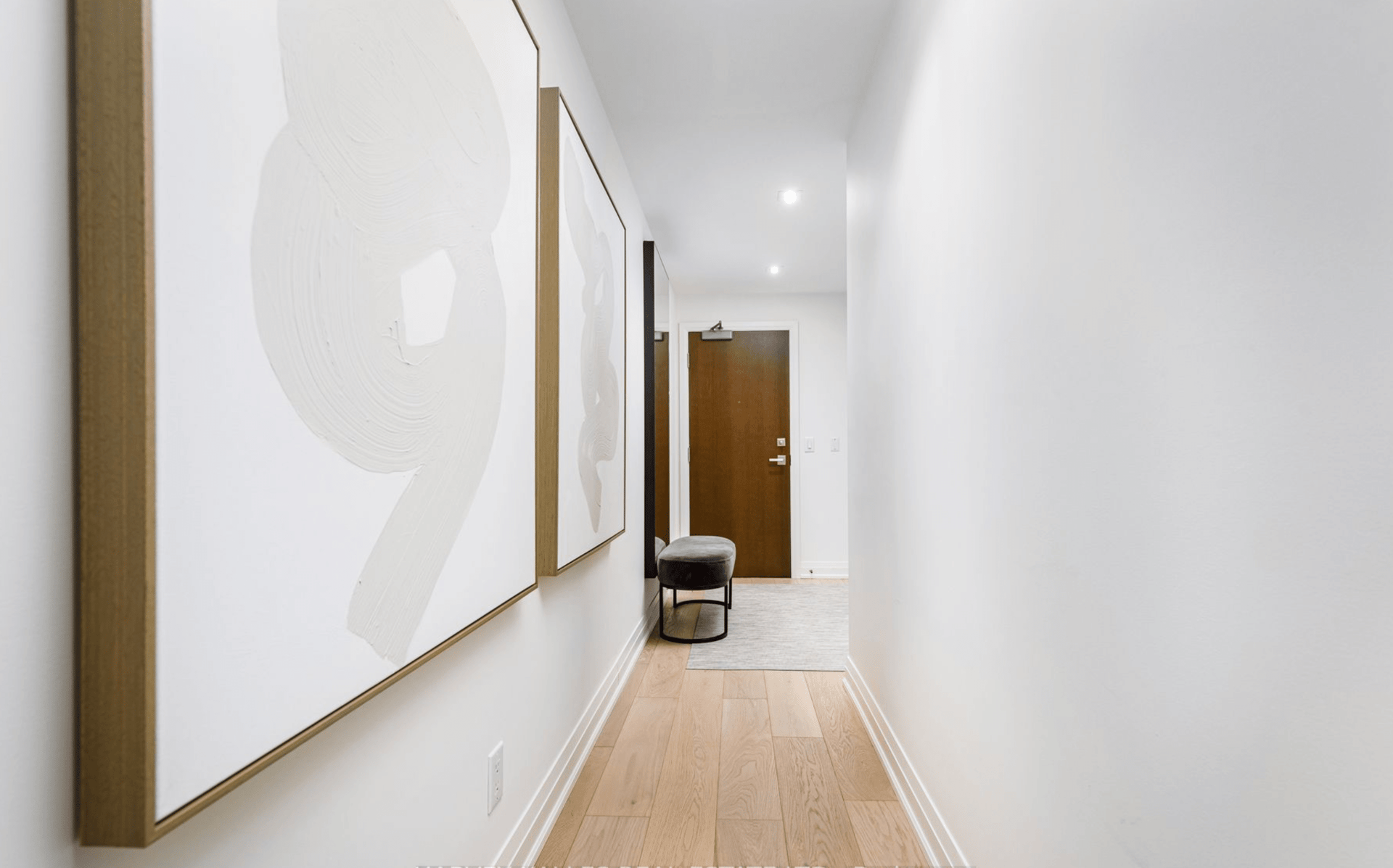 #3102 - 80 JOHN ST