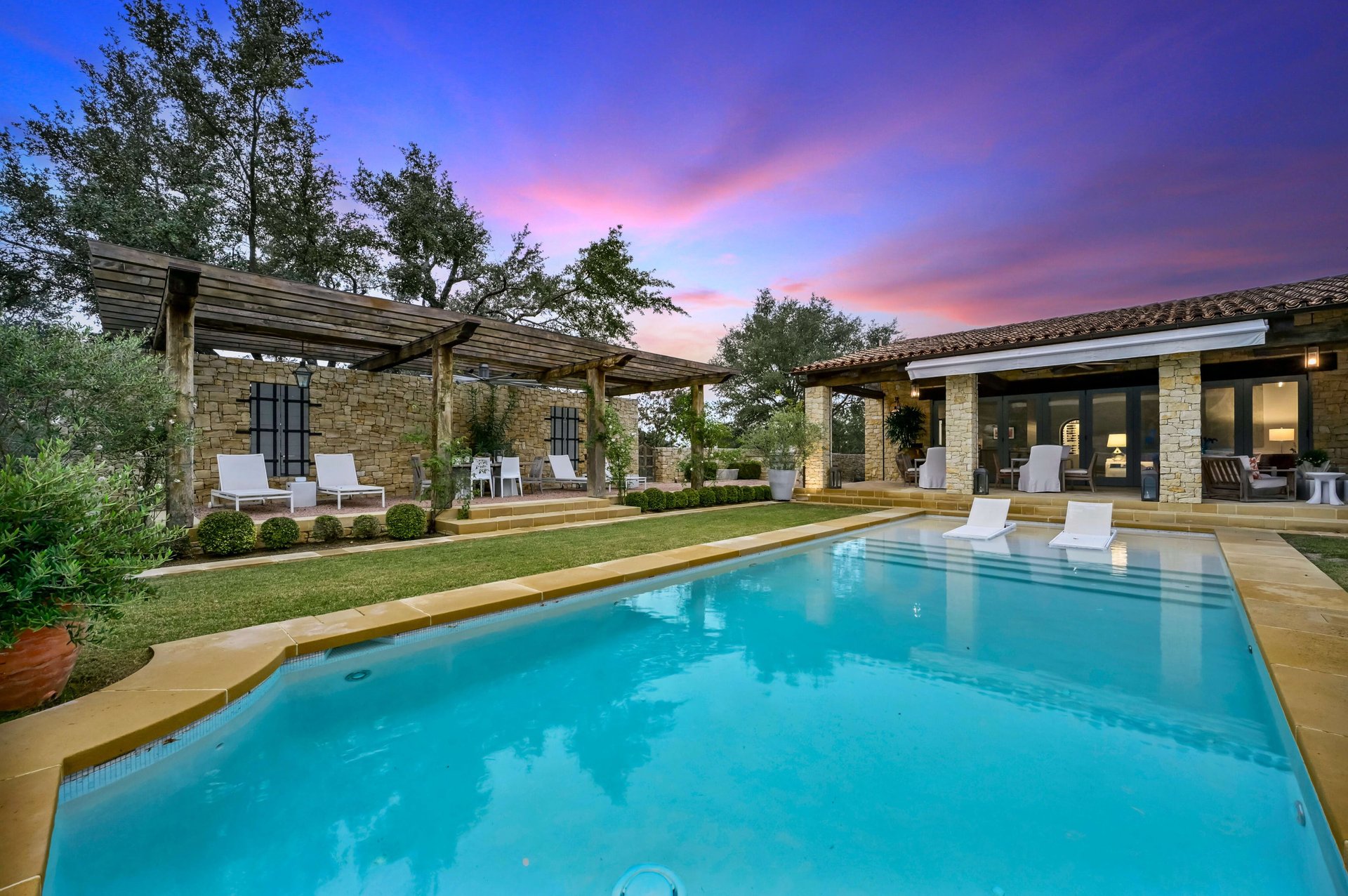 1702 Barton Creek Blvd 