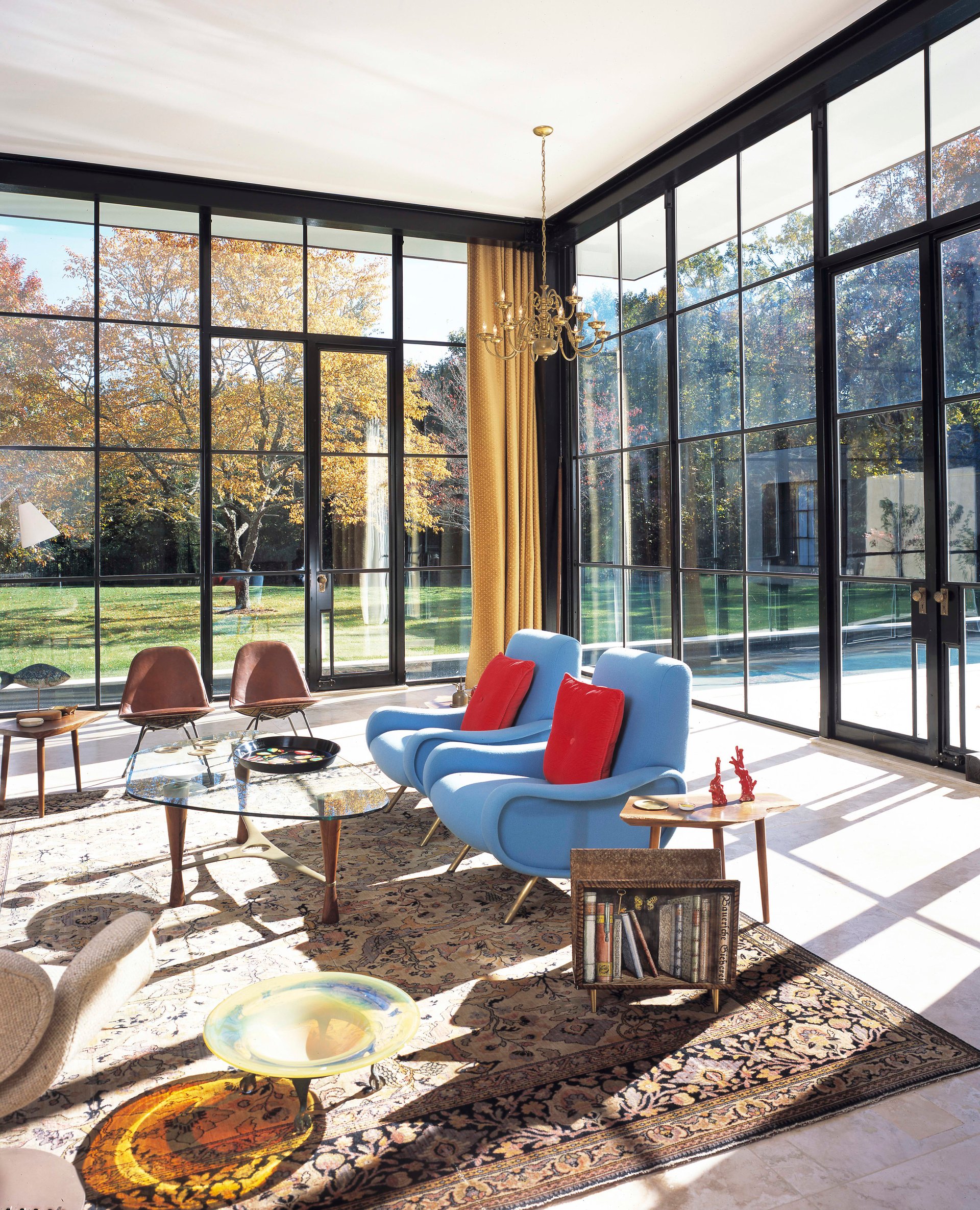 Timeless, Private Modern Masterpiece in East Hampton