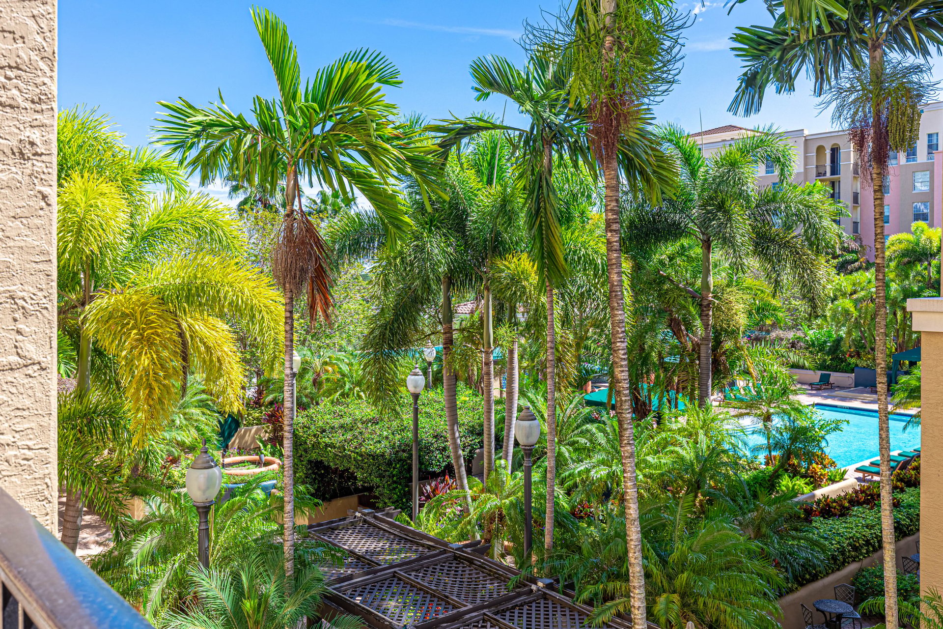 520 SE 5th Ave Unit: 2302