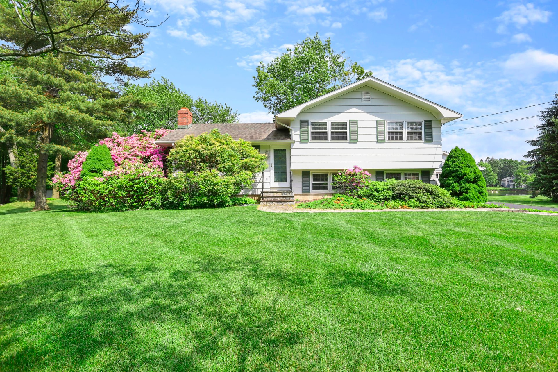 398 Greens Farms Road