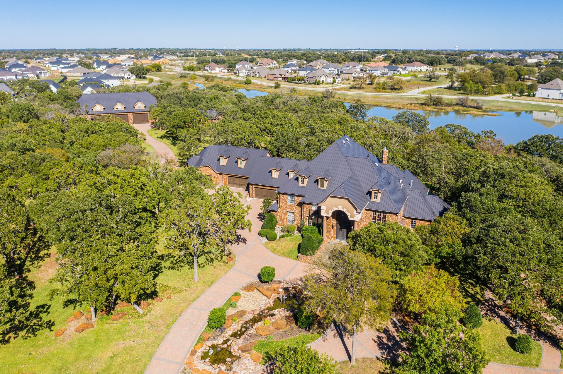 5101 Kensington Court