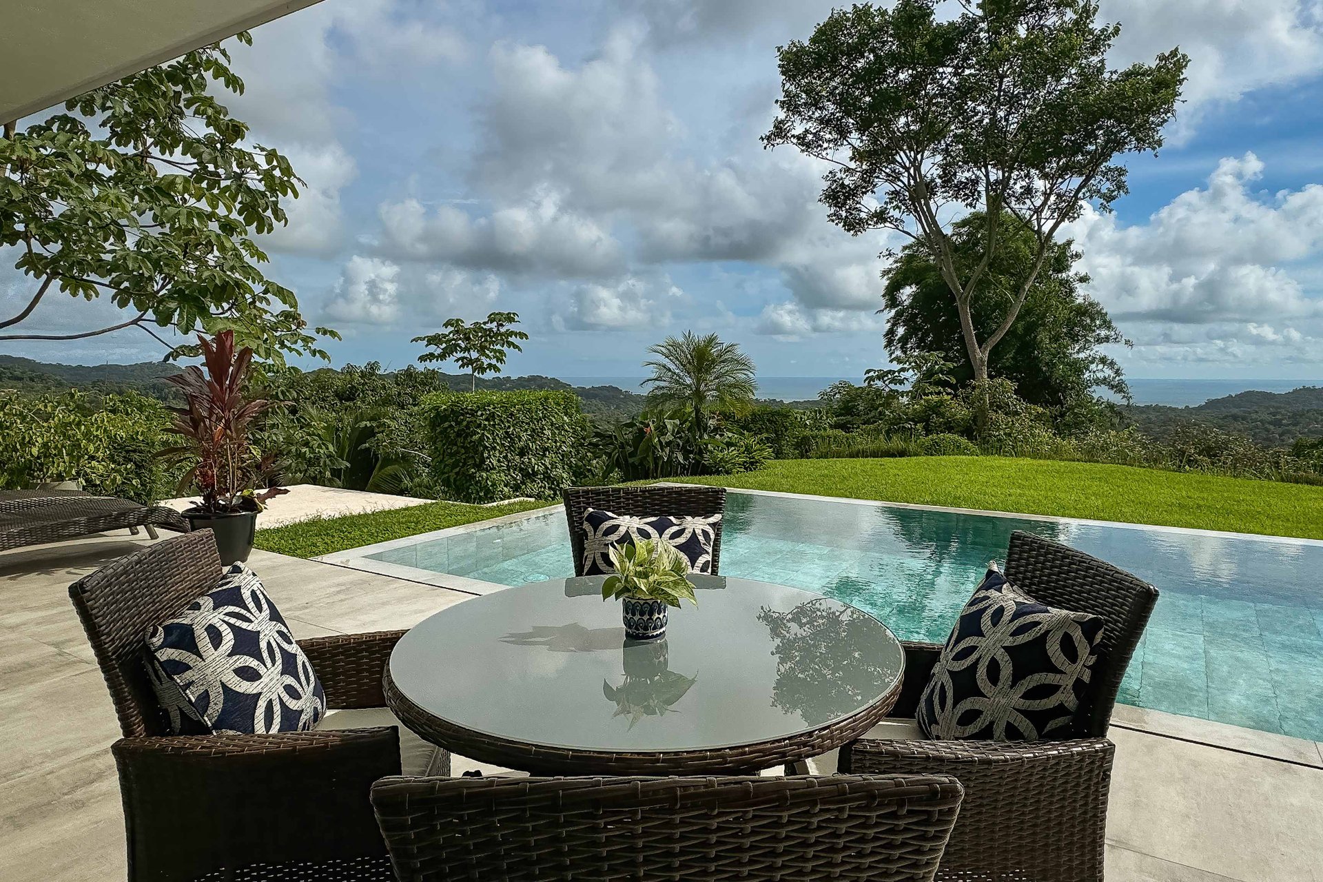 Elegant Estate with Pacific & Jungle Views in Ojochal
