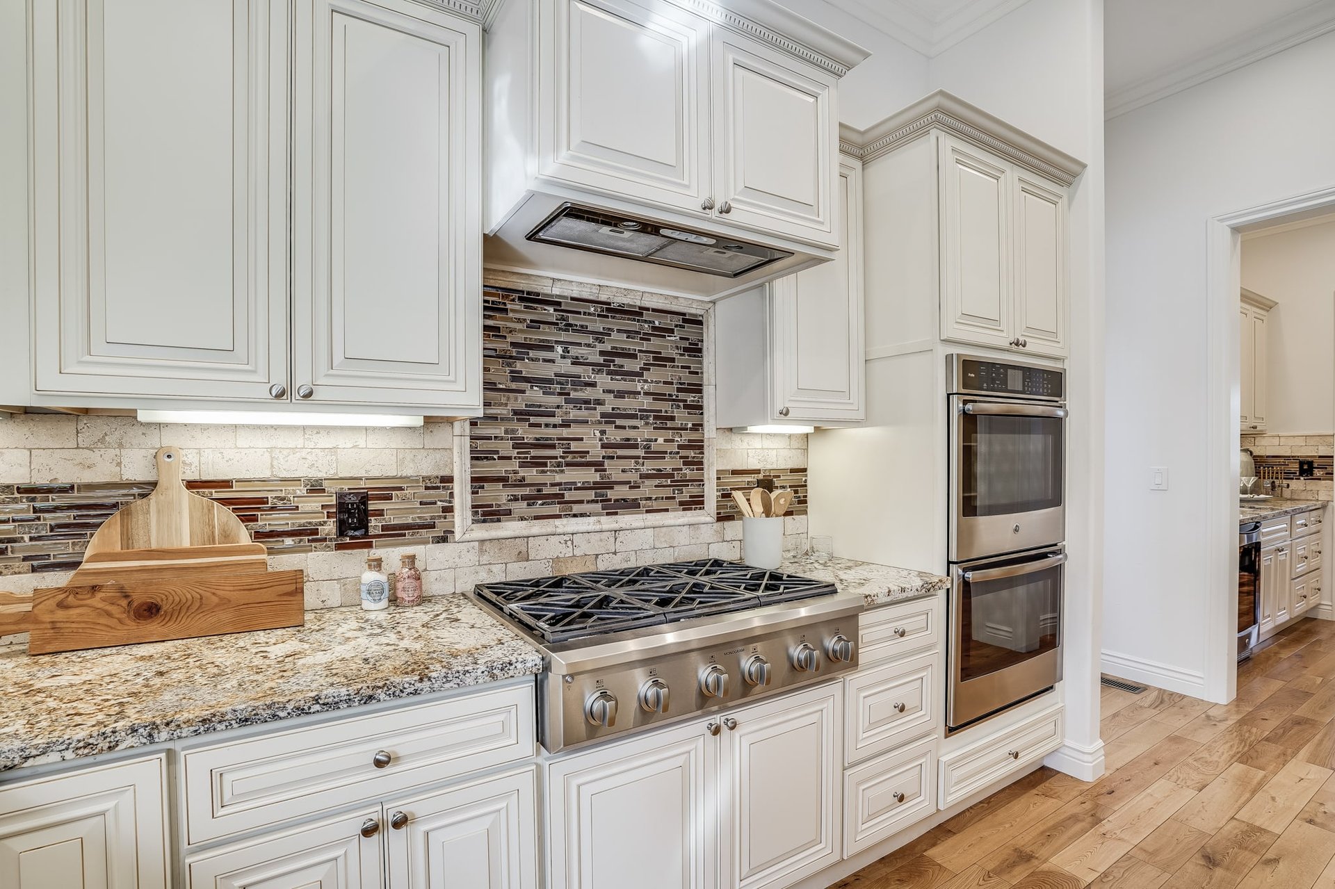 2809 Gardendale Drive