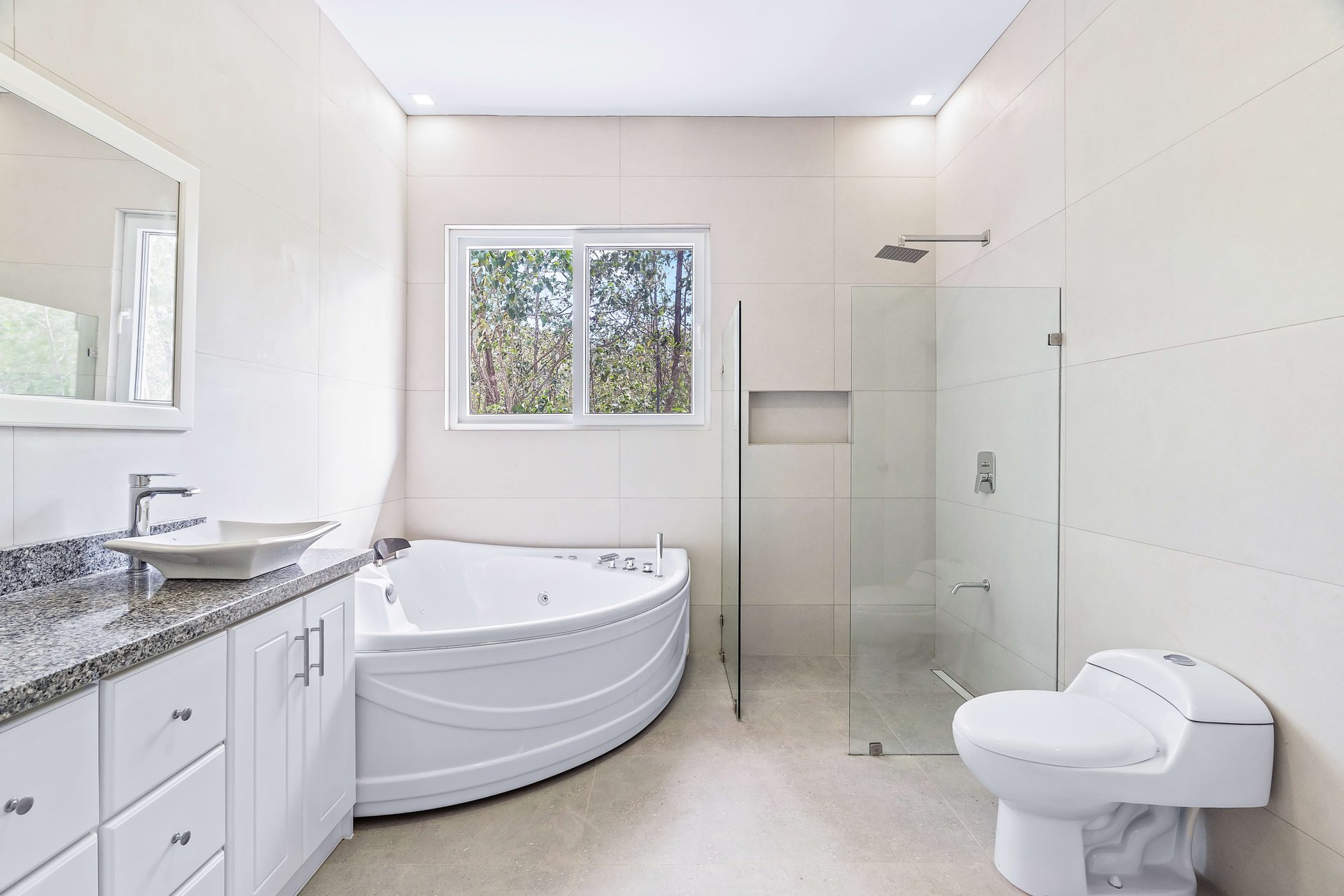 Jacarandas #24 | Luxurious New Townhome in Serene Setting Near Tamarindo