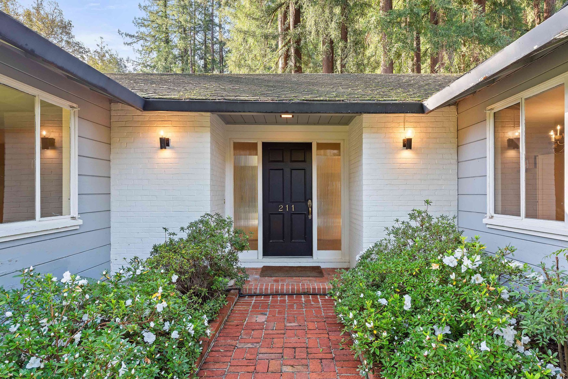 211 Woodland Rd