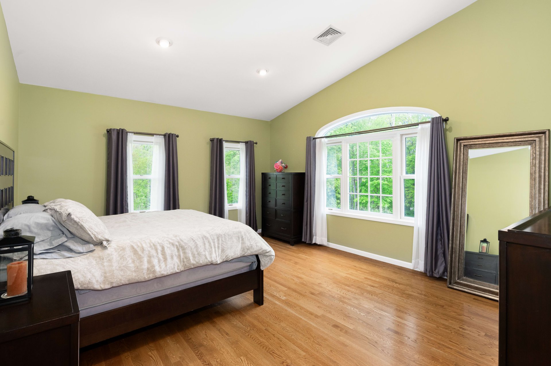 11 Park View Place