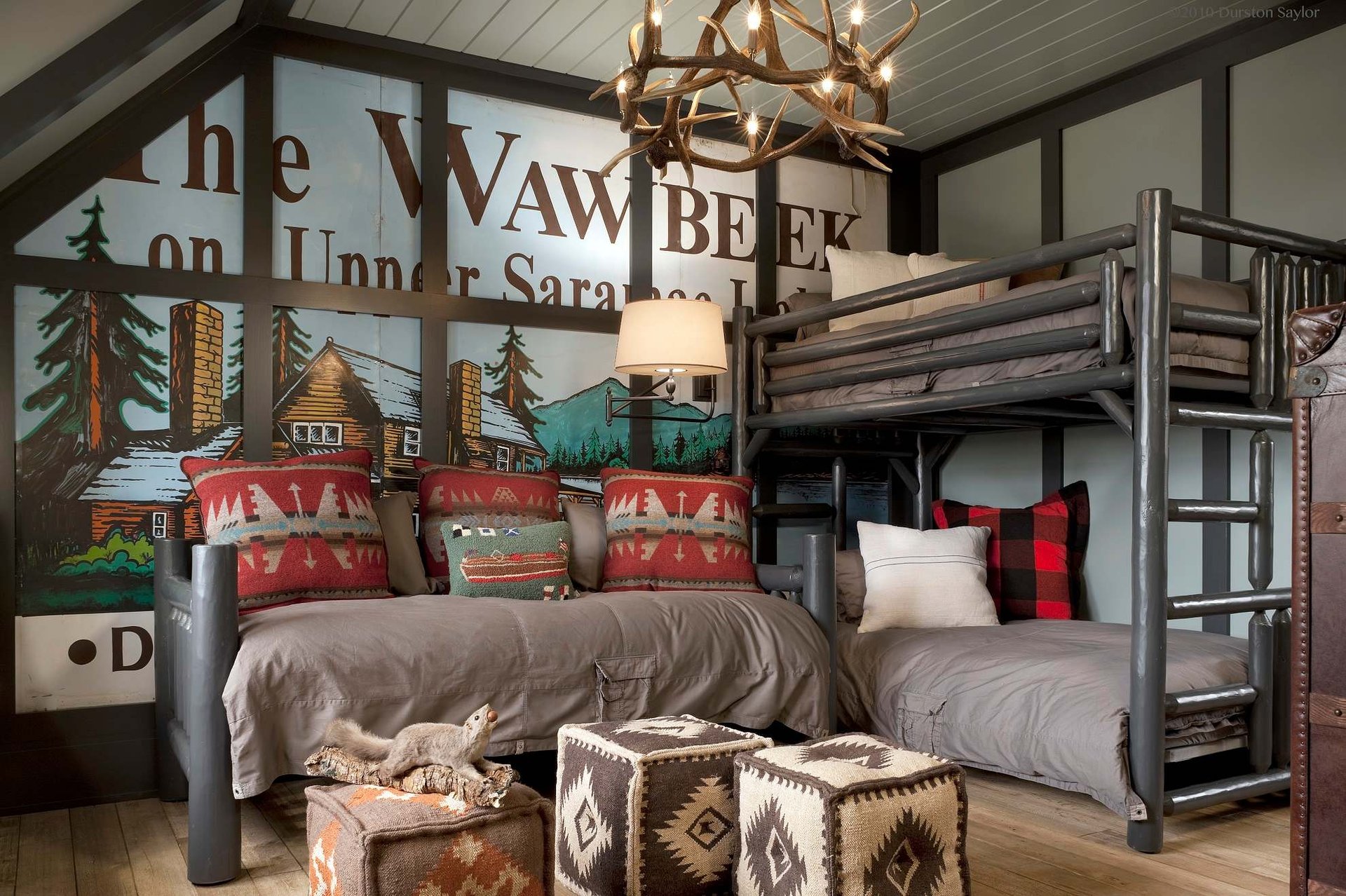 553 Hawk Ridge Road, Saranac Lake, NY