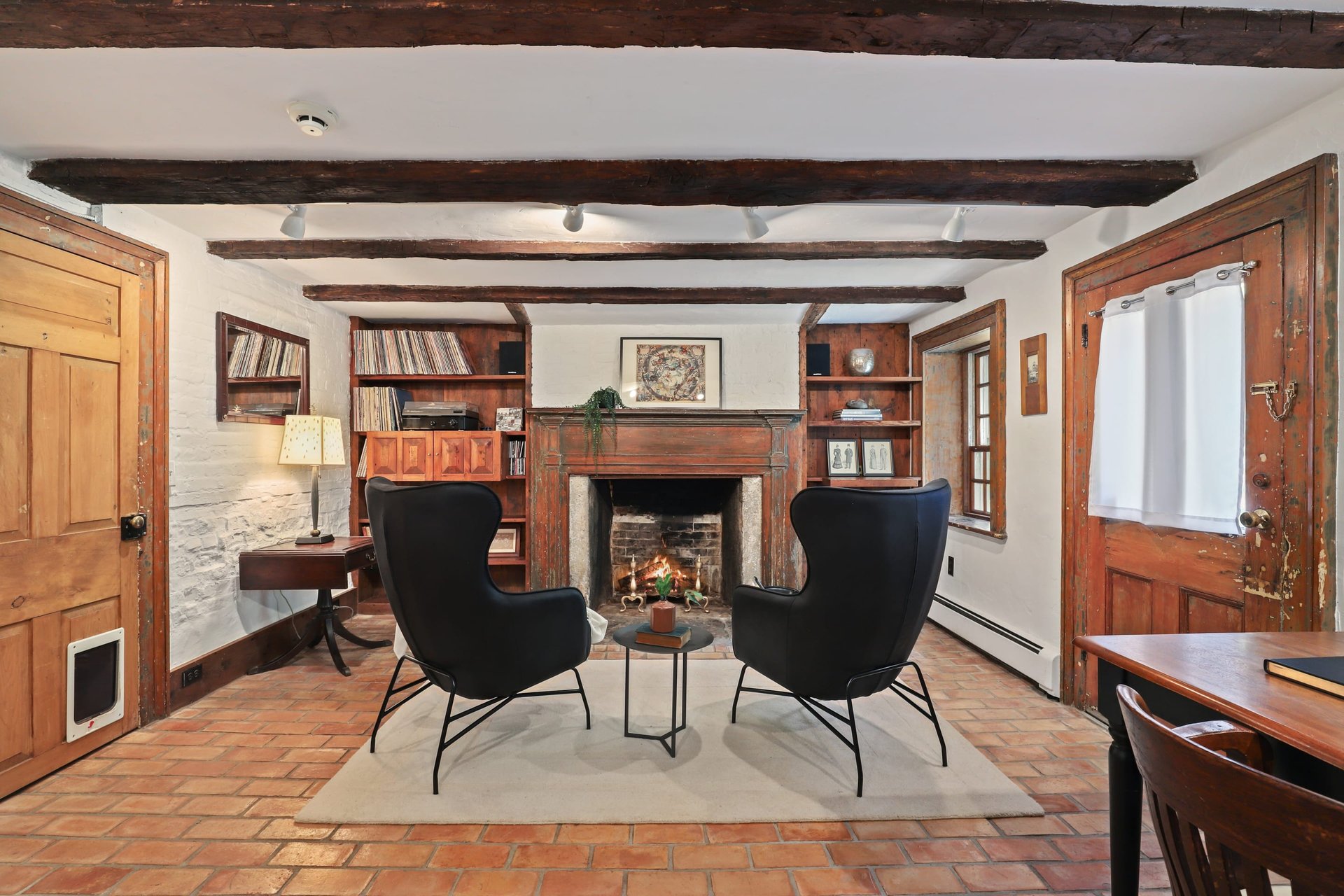 31 Plumbrook Road