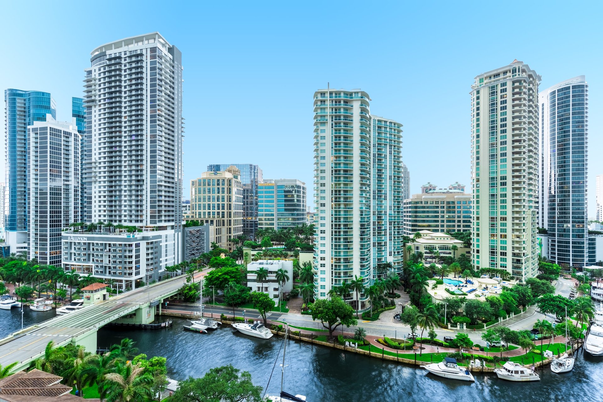 511 SE 5th Ave Unit: 1423