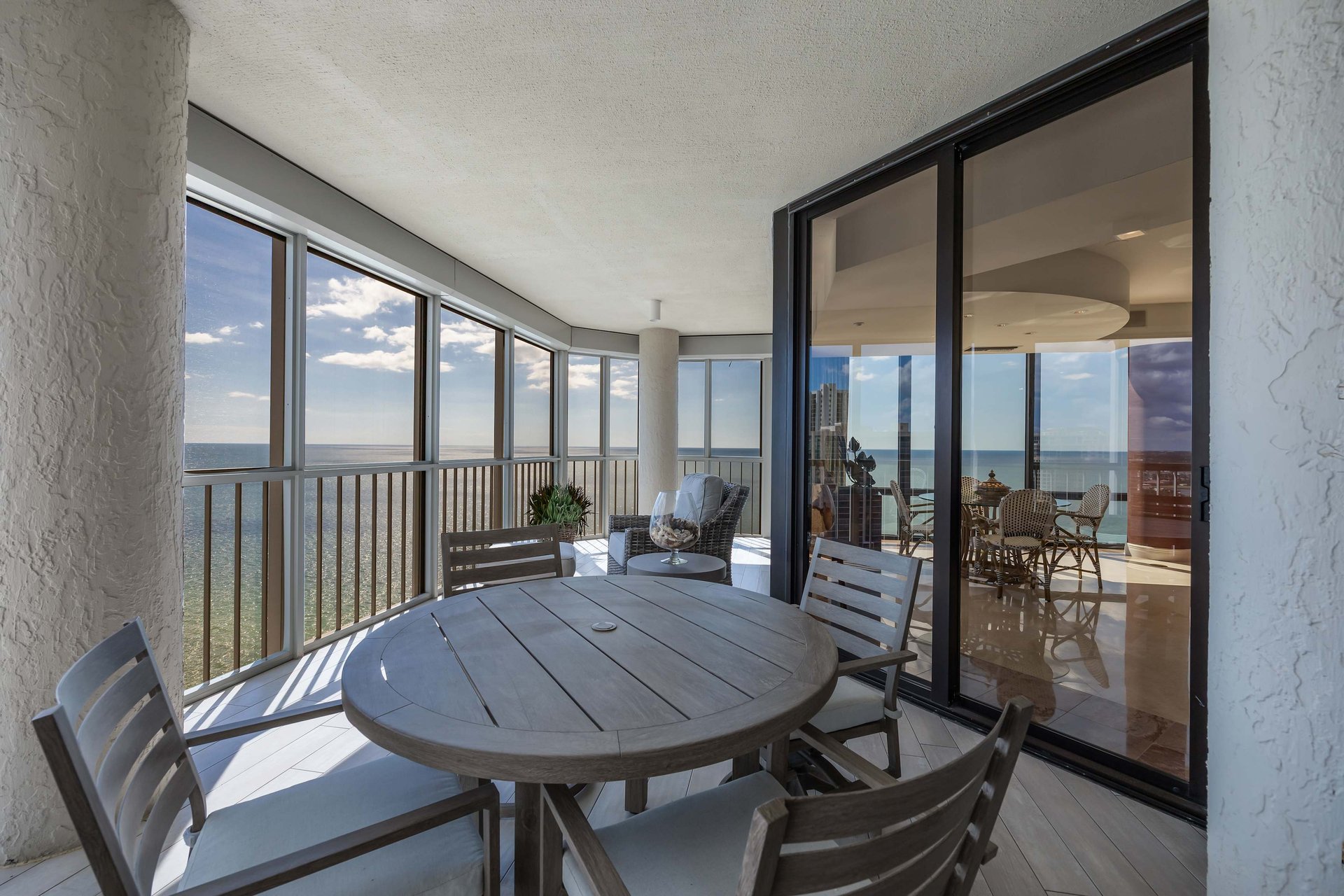 Le Parc 1602 
