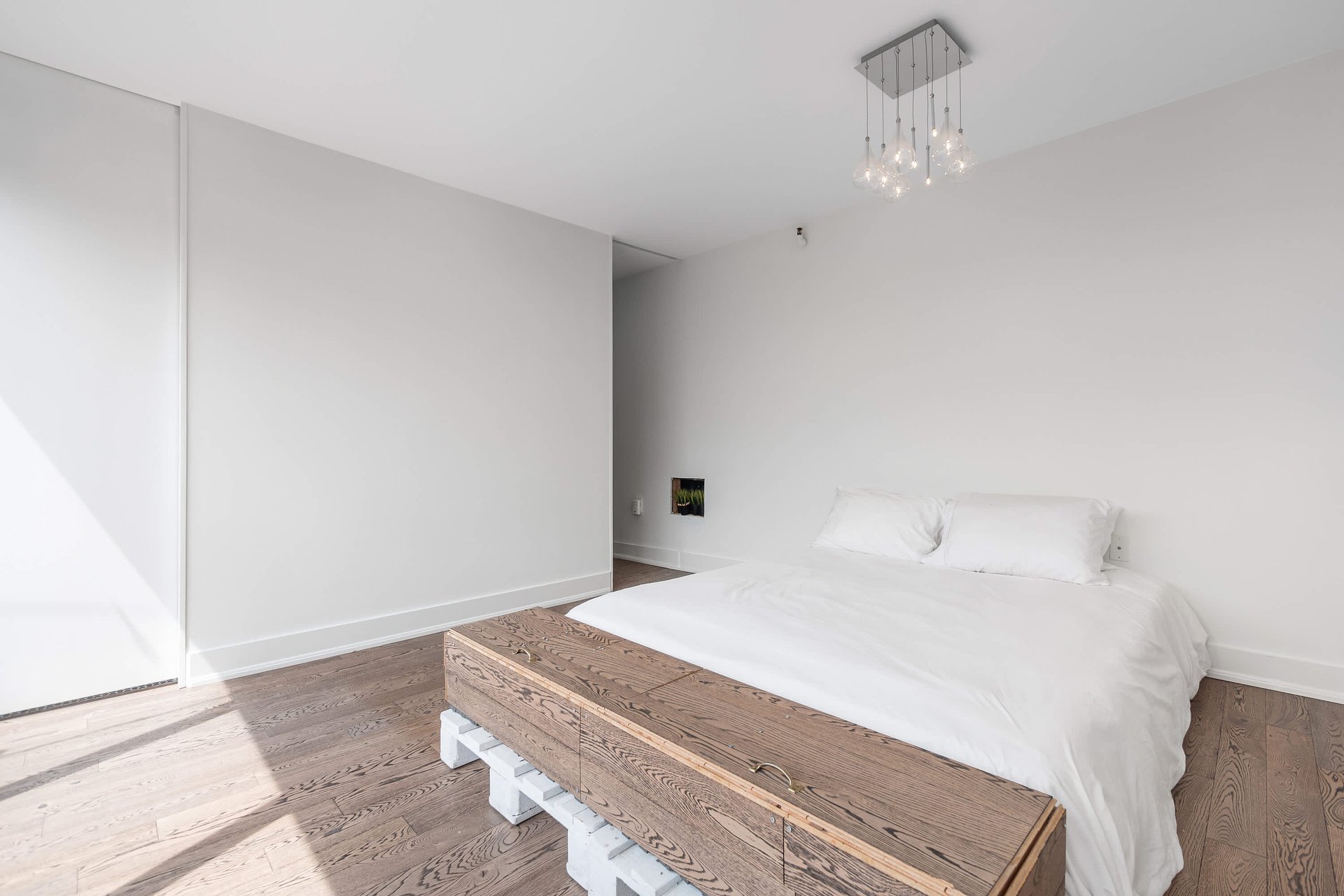 75 Markham Street #16