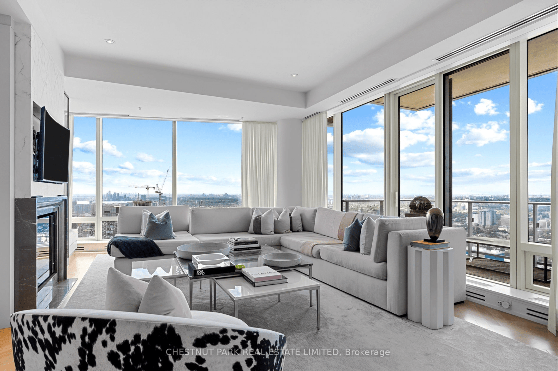 Suite 5203- 180 University Avenue