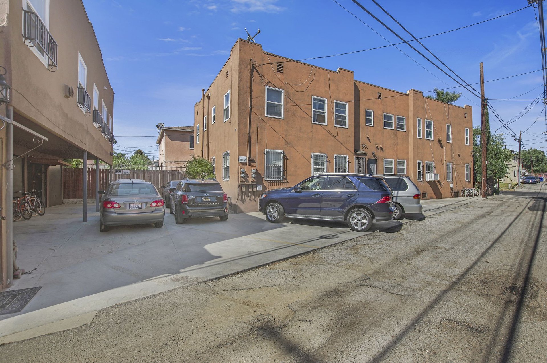 Excellent Opportunity. 5-Units at Strong Current 5.6% Cap in Wilshire HIghlands