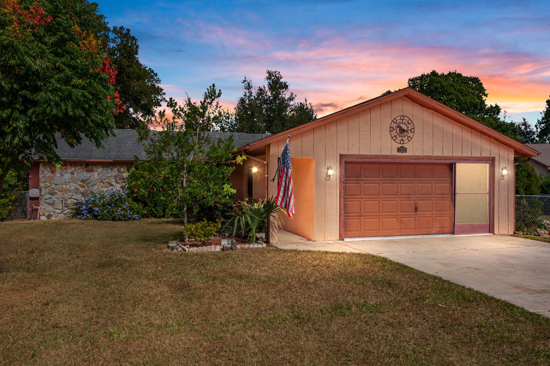 7130 LEXINGTON CIRCLE