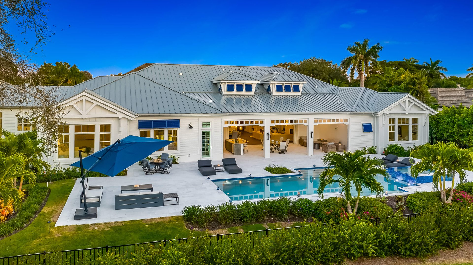 PELICAN BAY