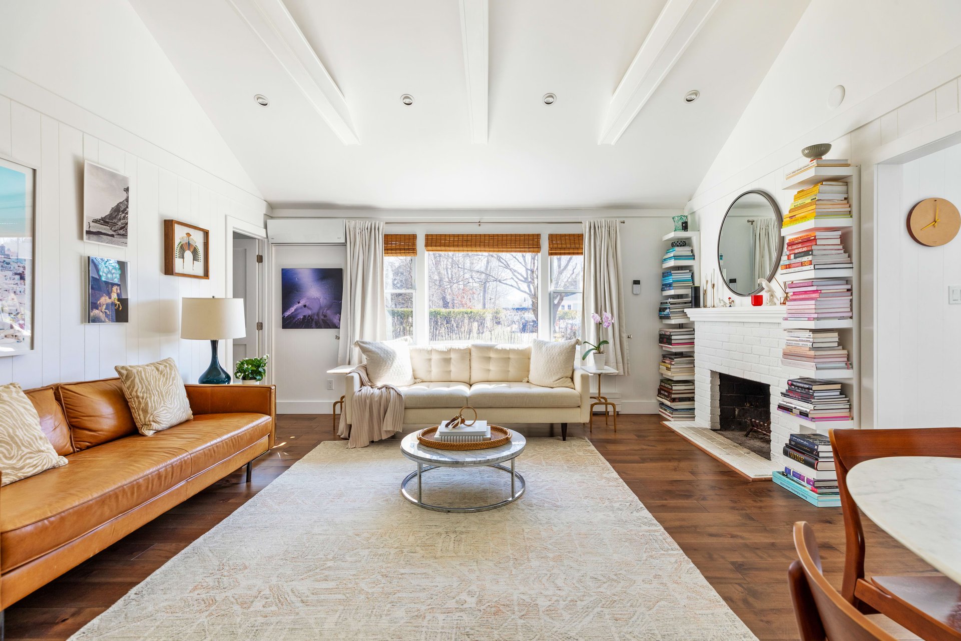 HIGHEST SALE ON BAY ROAD