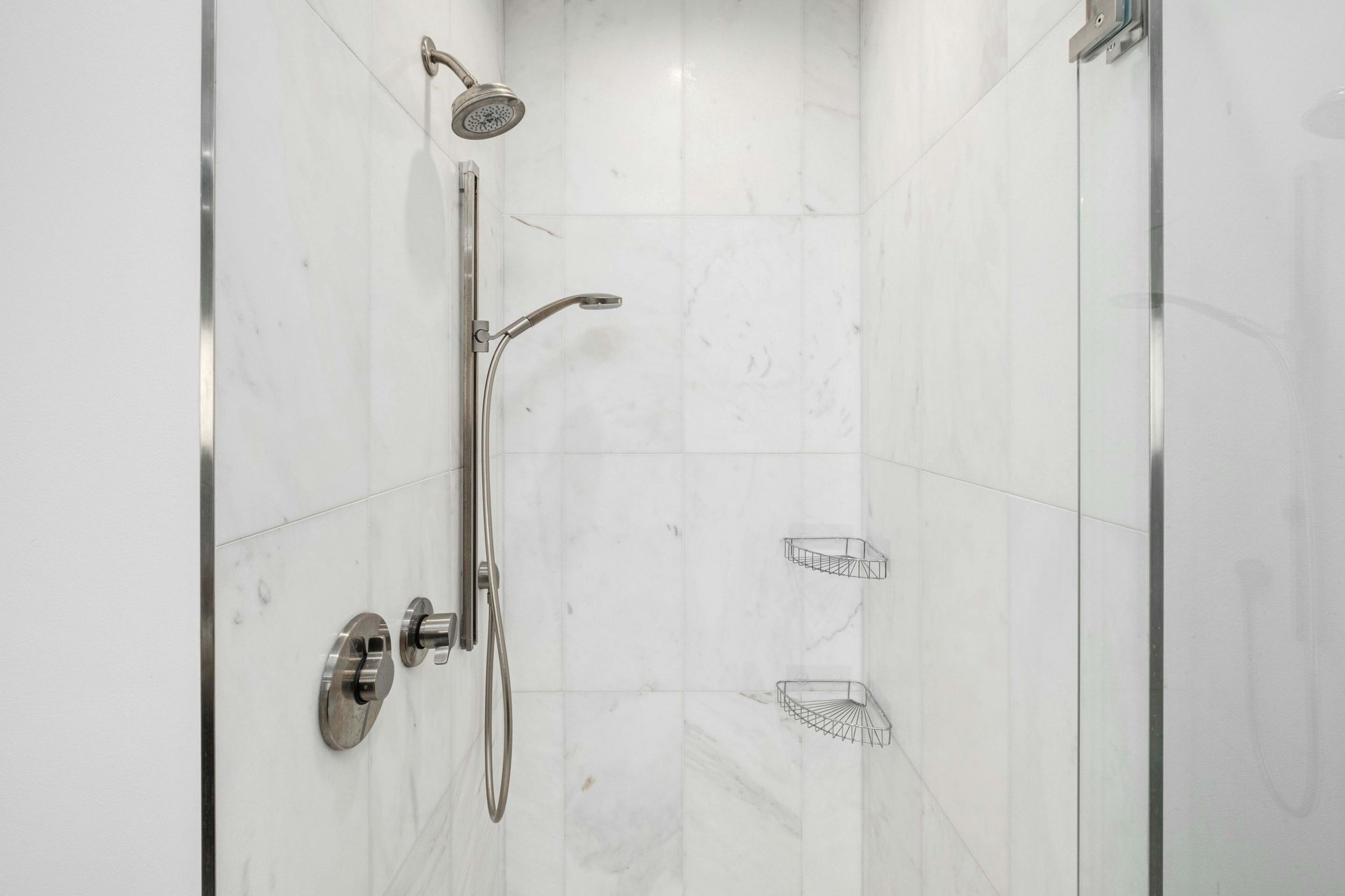 501 West Ave #702