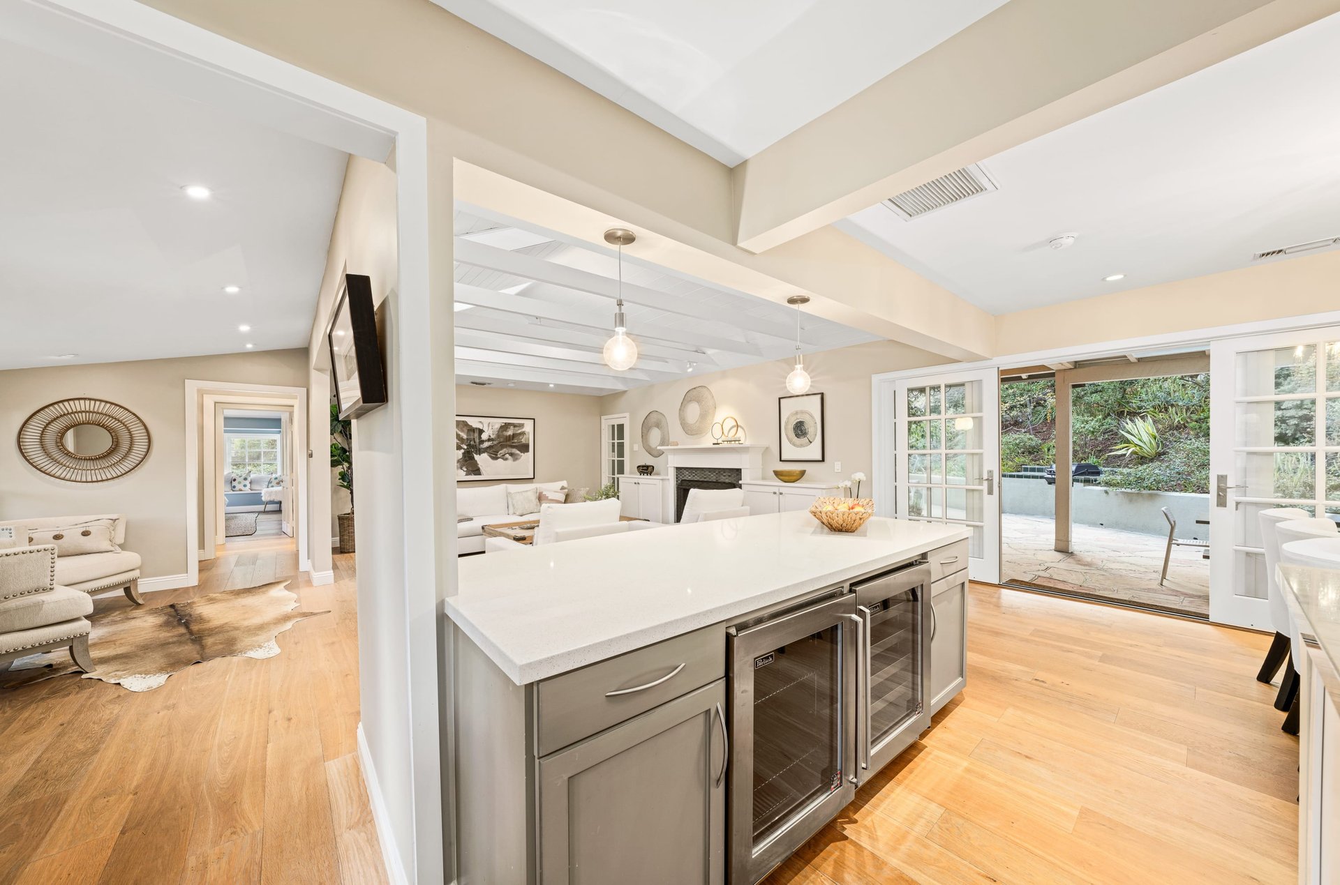 12050 Laurel Terrace Dr, Studio City