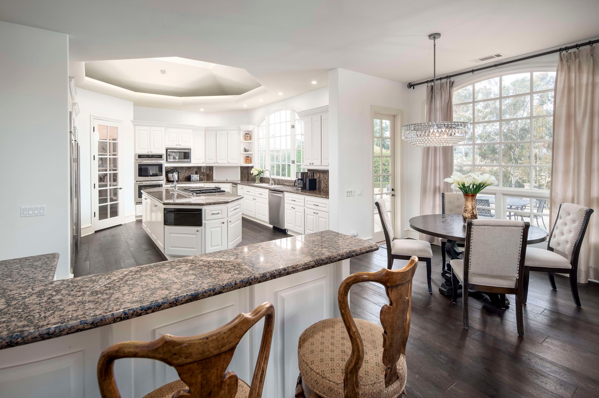 THE ICONIC FAIRBANKS RANCH LIFESTYLE