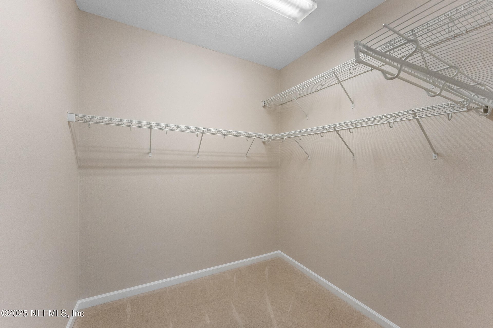 192 ORCHARD PASS Avenue 536- CORNER UNIT