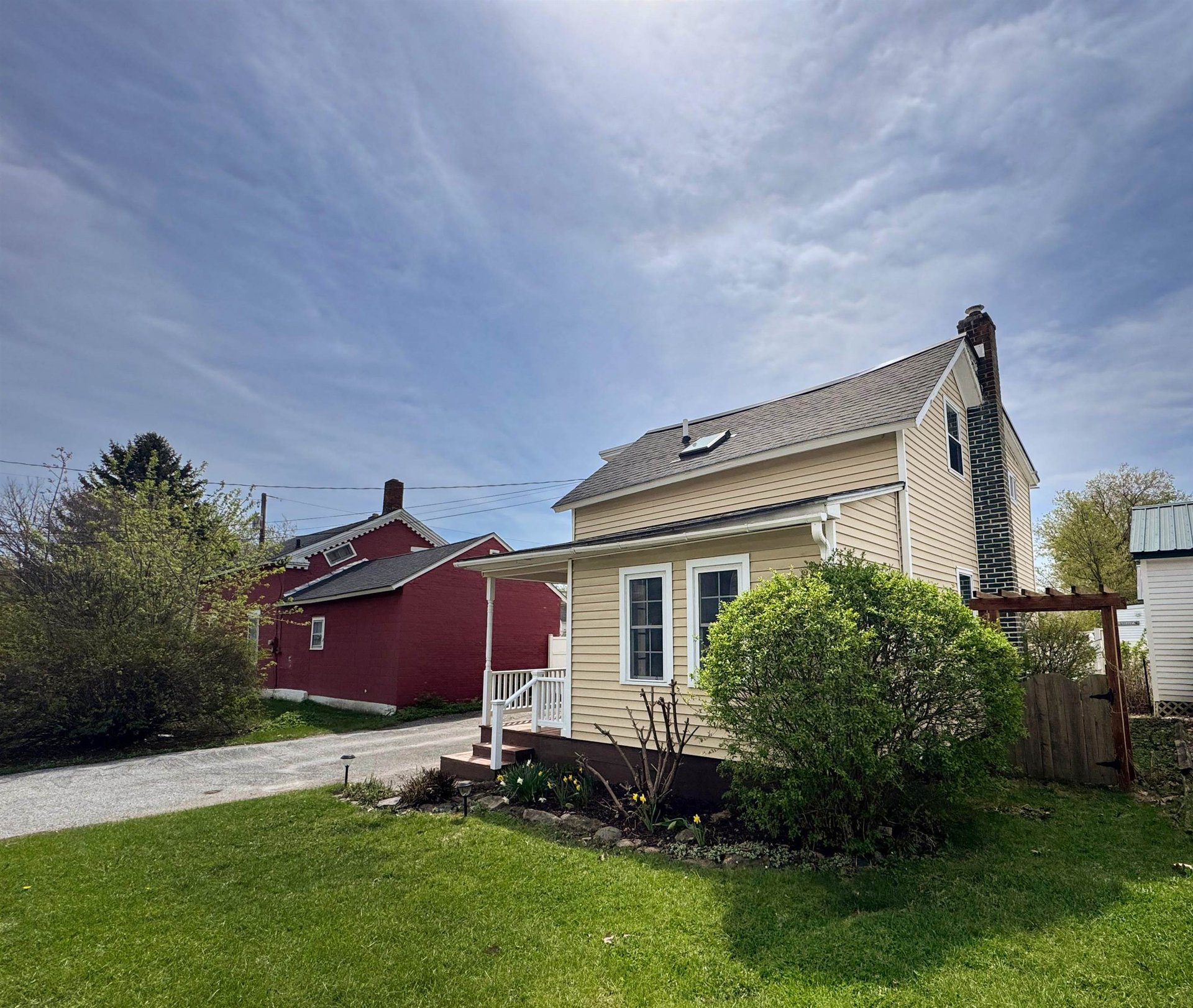 Property photo 1