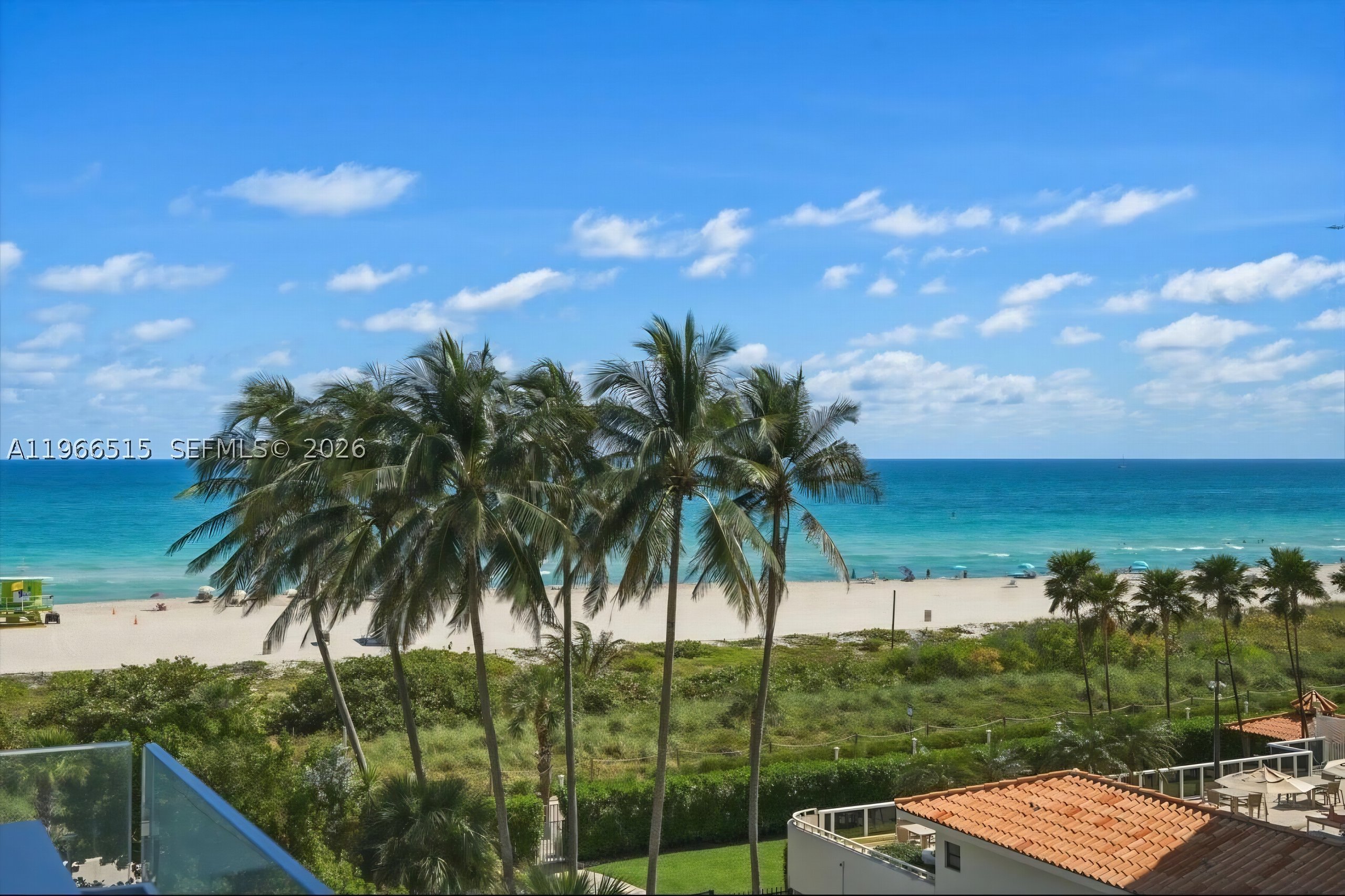 5775 Collins Ave #506