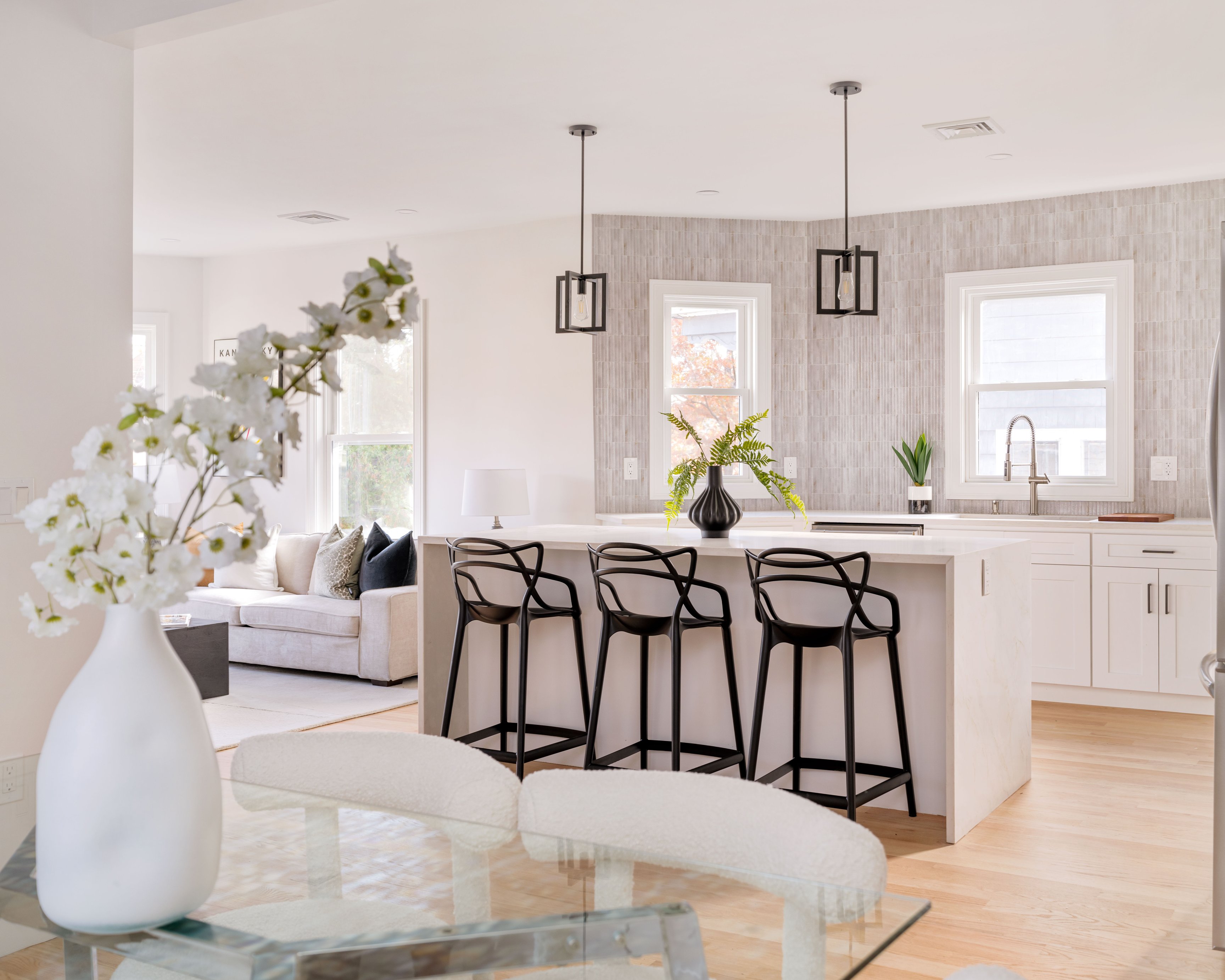 Juan Real Estate Group